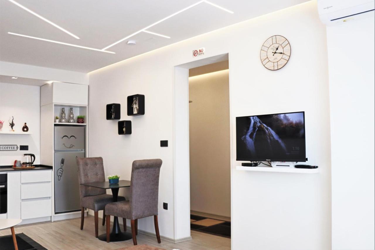 Matin Apartments In Pristina, Kosovo Bagian luar foto